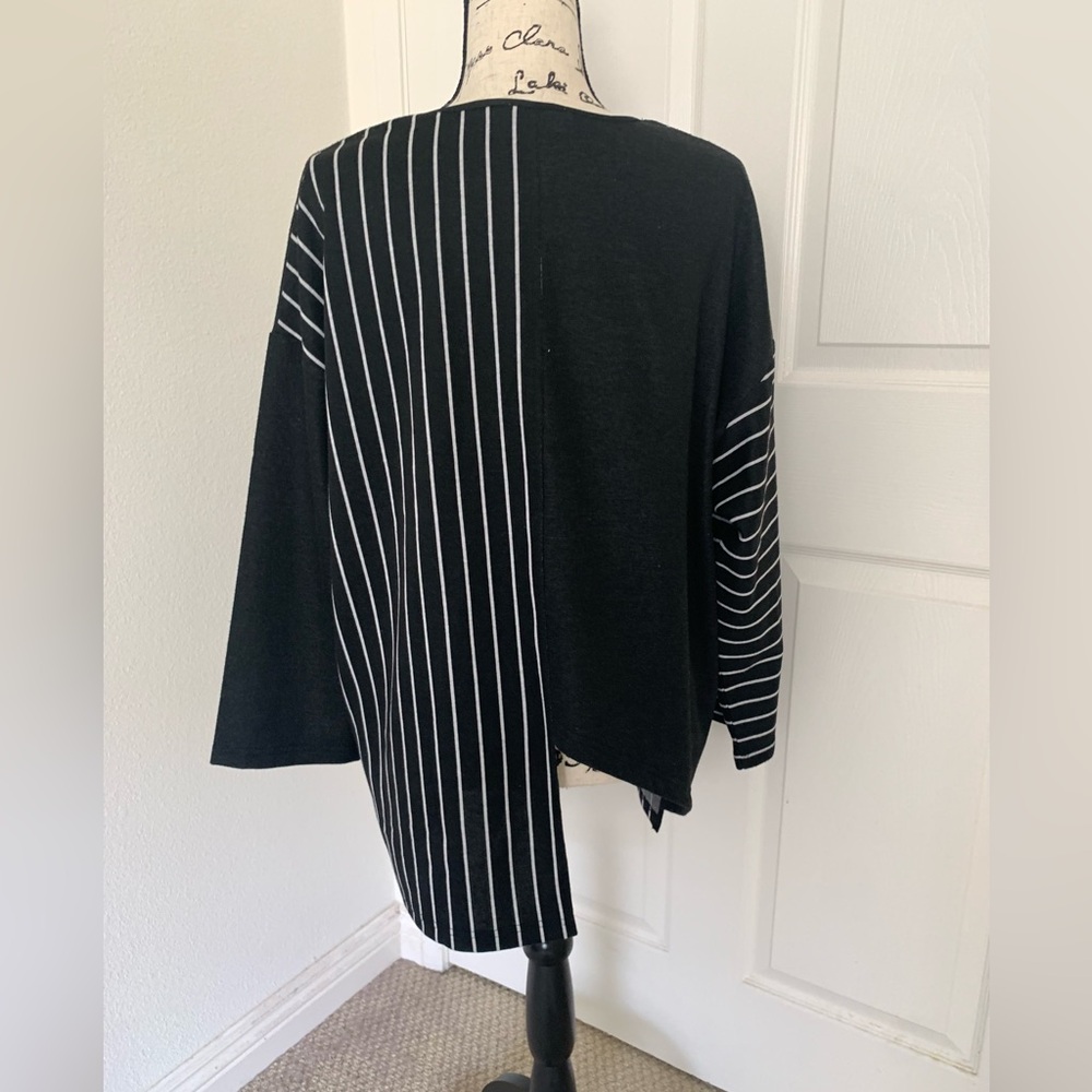 🆕 Patrizia Luca Striped Uneven Hem Asymmetric Modern Design Tunic Shirt Top - Picture 2 of 2